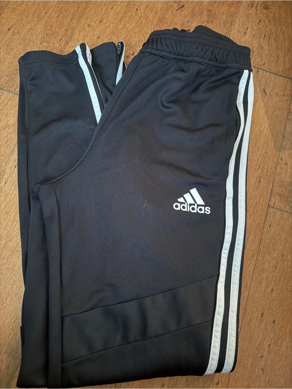 Adidas youth 3 stripe bottom zip jogger pants, sz L 13-14Y, guc